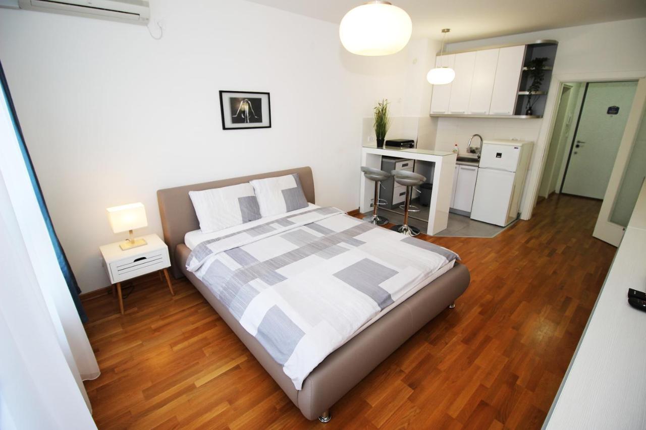 Apartment Delta City Tata New Beograd Eksteriør billede